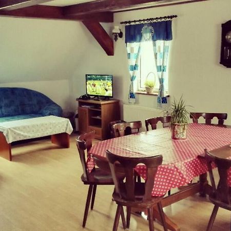 Chalupa U Tri Sovicek. Jetřichovice Buitenkant foto