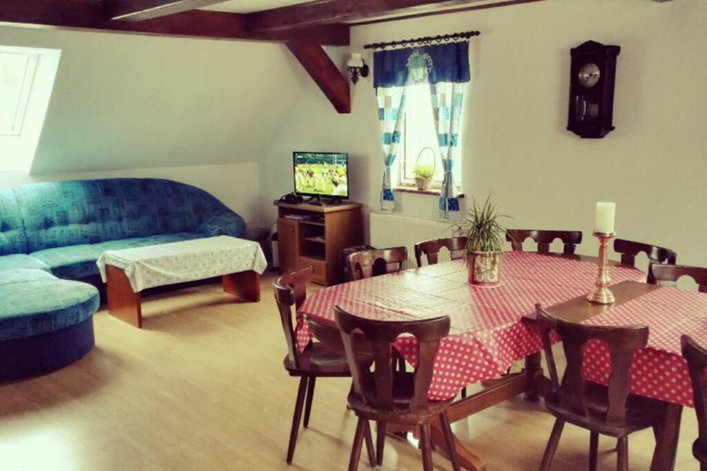 Chalupa U Tri Sovicek. Jetřichovice Buitenkant foto